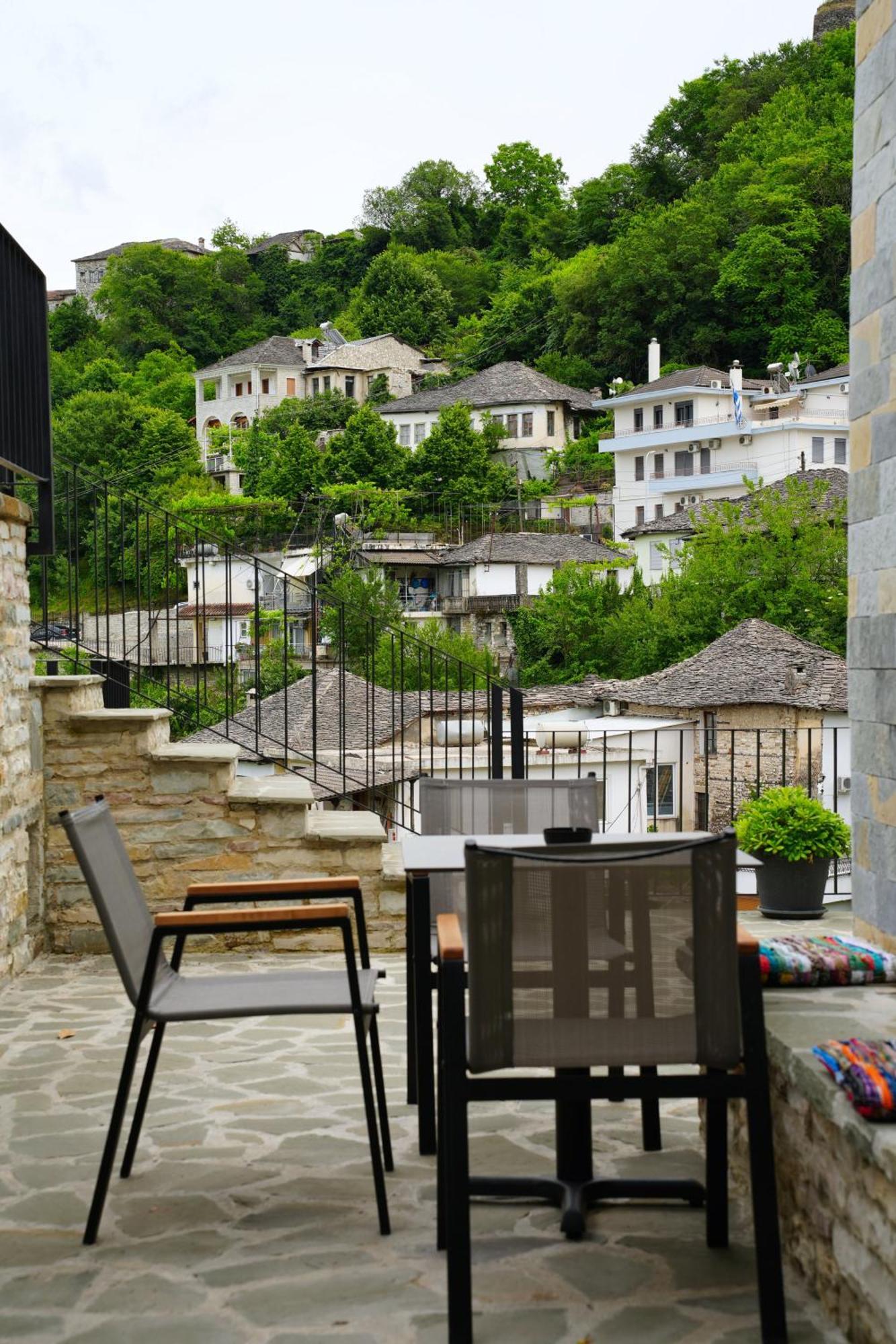 Castlefront Villa Αργυρόκαστρο Εξωτερικό φωτογραφία