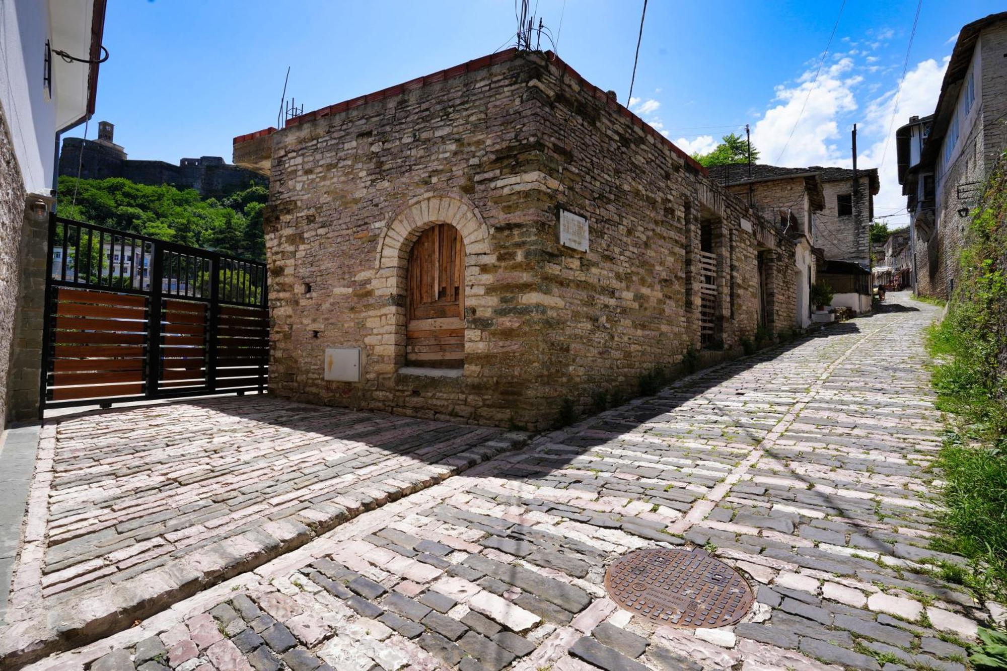 Castlefront Villa Αργυρόκαστρο Εξωτερικό φωτογραφία